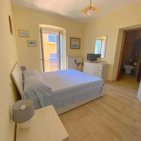 Casa La Marinella شقة