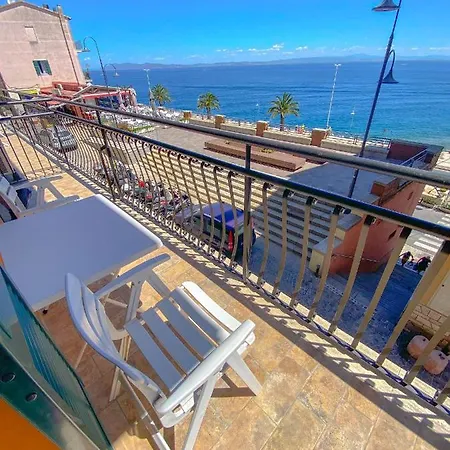 Casa La Marinella شقة *