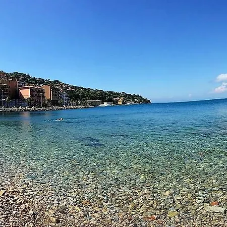 شقة Casa La Marinella *